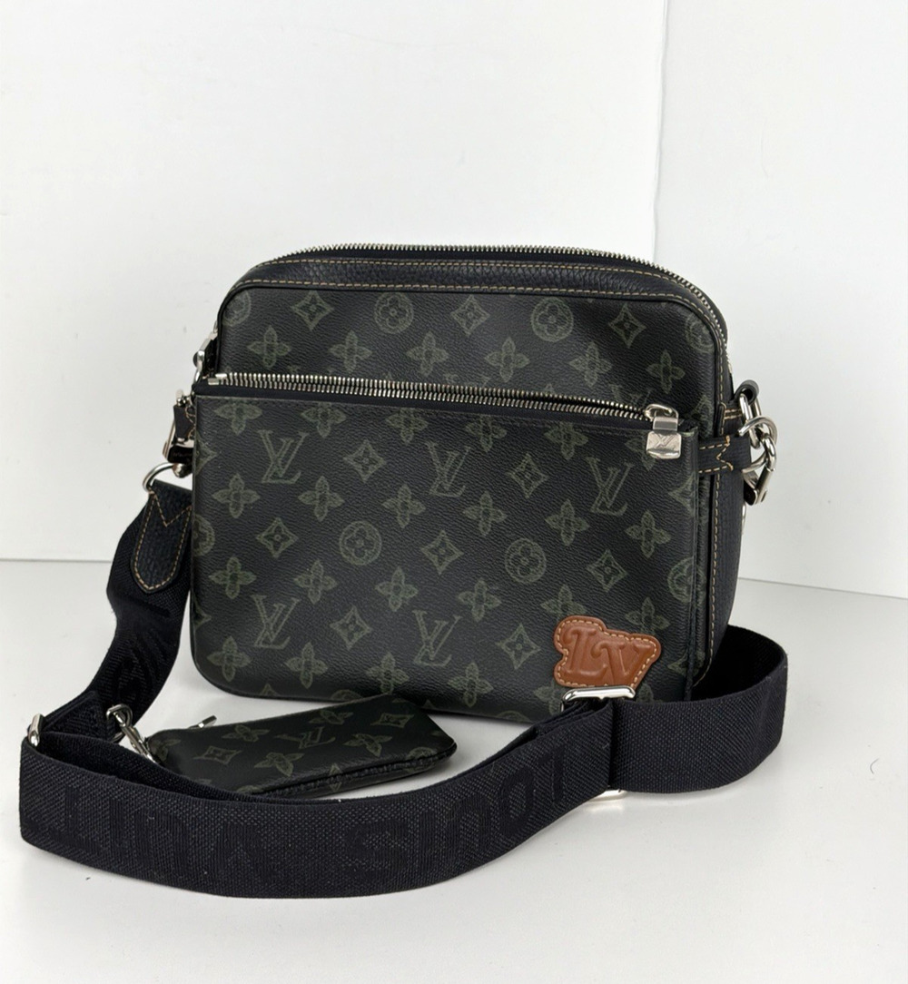 Louis Vuitton Trio Messenger Shoulder Bag Green Coated Canvas NFC C4